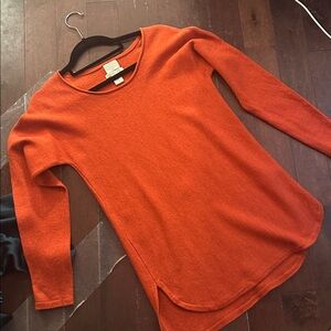 L, 19/20” Extra Fine Merino Wool Telluride Sweater Rust